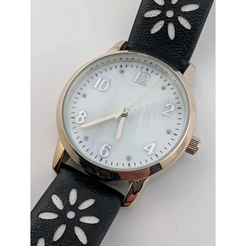 Time & Tru Watch Women MOP Dial Crystal Accent Black/White Floral Band- Working